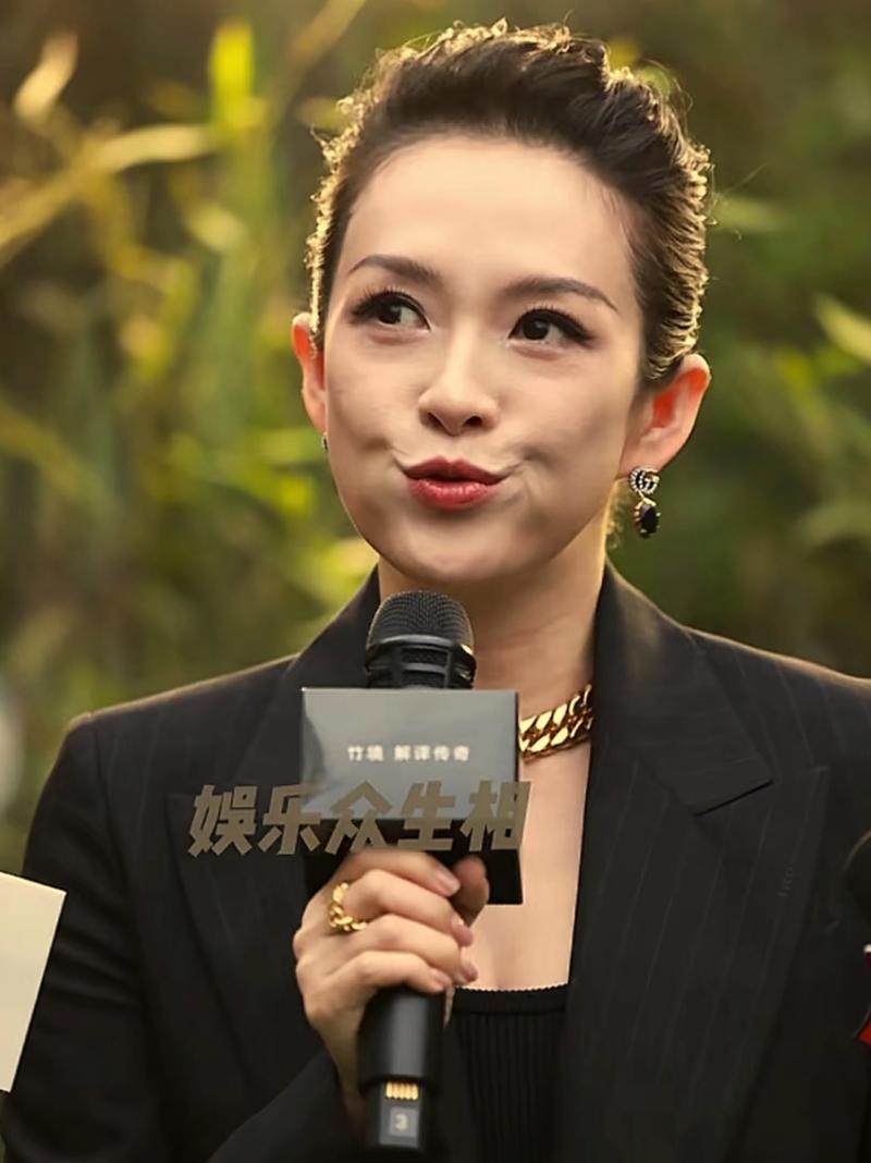 47岁章子怡圆脸现身惹争议 70后冻龄女神们的敬业与格局